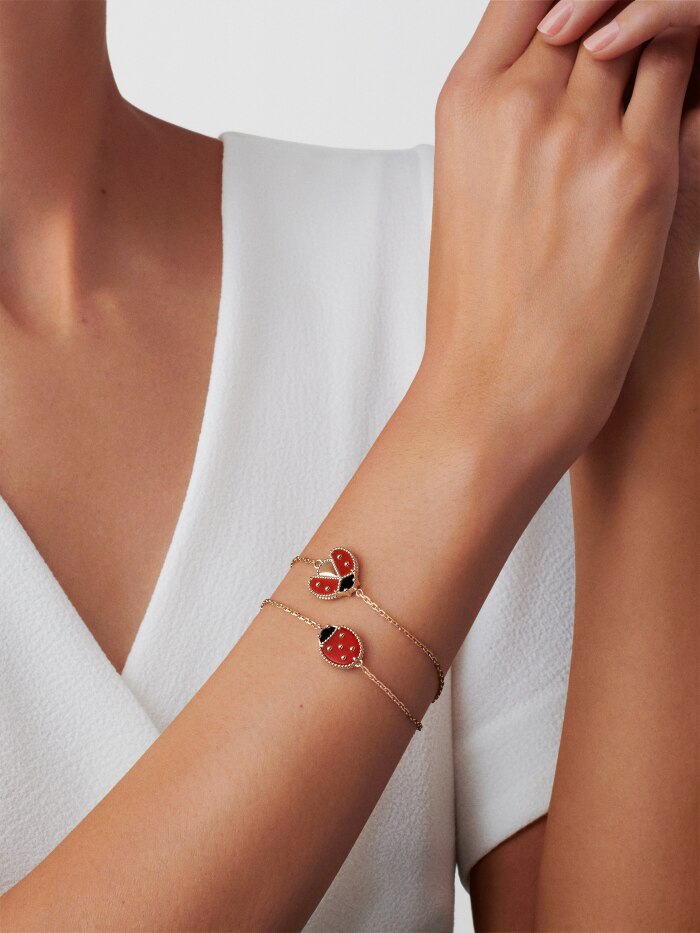 Bracelet Manchette Charm Chic – vue 3